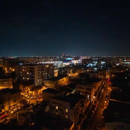Designer'S Delight: Modern 1Br Near City Center Бухарест Экстерьер фото